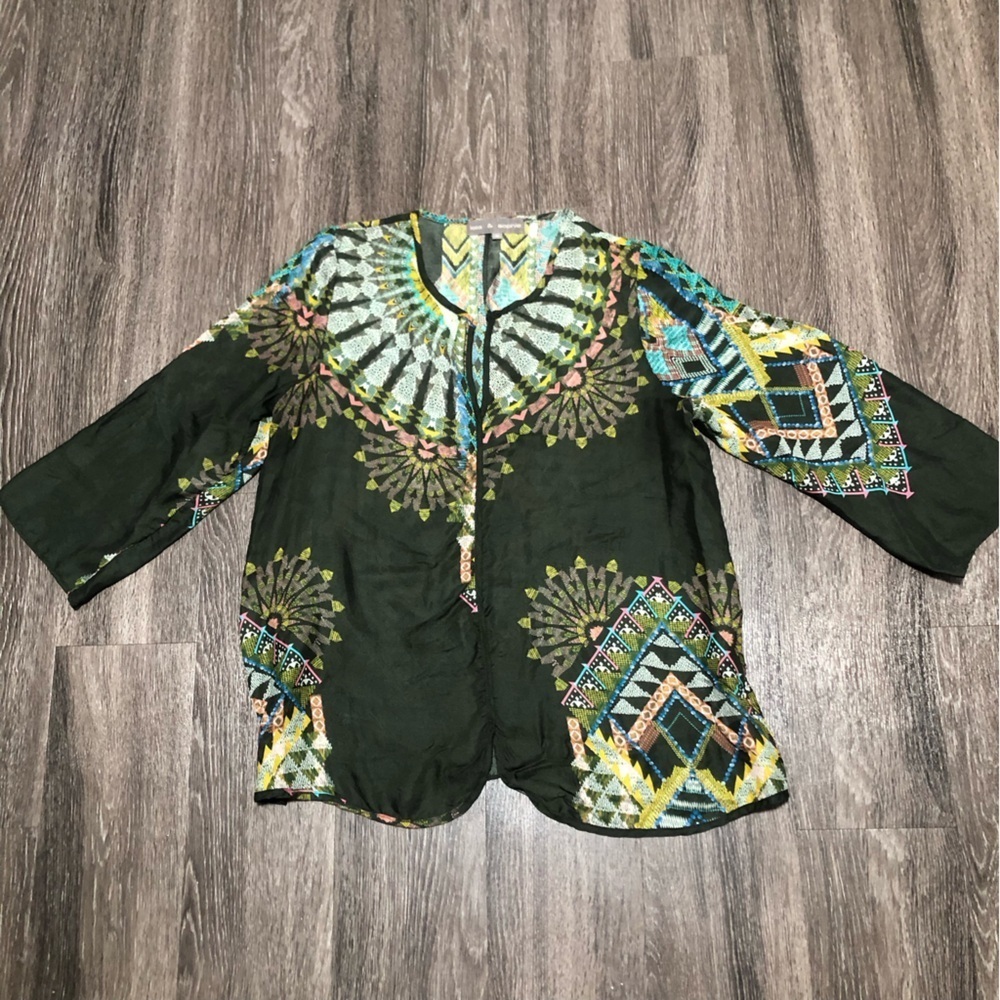 Lola & Sophie 100% Silk Geometric Tribal Print Tunic Blouse Medium - Picture 2 of 11